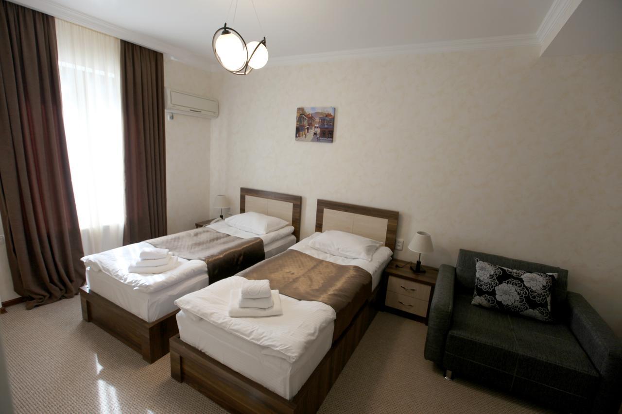 Tiflis House Hotel Buitenkant foto